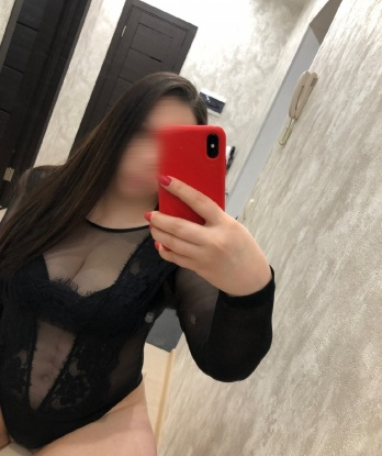 Знойная и соблазнительная красотка ждет именно тебя. Я готова исполнить все твои желания, даже самые сокровенные. Позвони мне и ты ощутишь все прелести настоящего наслаждения. 335, 37 лет