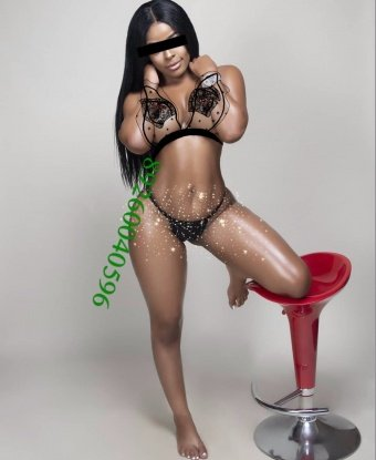 Открой для себя новые грани удовольствия со мной. У меня есть все возможности, чтобы расслабить тебя и унести в мир наслаждения. Не бойся быть собой, ведь в моей компании ты почувствуешь себя по-настоящему желанным и удовлетворенным. Мои отзывы говорят сами за себя - моим клиентам я доставляю непередаваемое удовольствие. Приходи в мою уютную квартиру в Москве и я покажу тебе, что такое настоящее наслаждение. Мои фото не оставят тебя равнодушным. Звони мне и дари себе самые запоминающиеся моменты в Москве. 💋 3492, 22 года